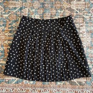 Loft light weight pleated skirt with feather pattern - size 2P